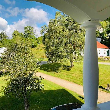 Moldegaard Farmhouse - Apartment B Moldegard Екстериор снимка