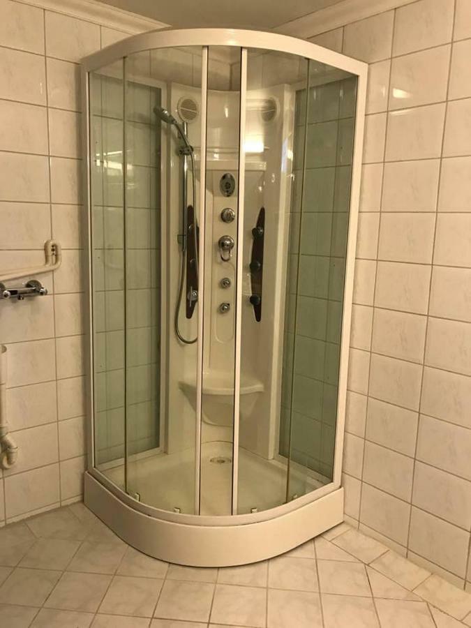 Moldegaard Farmhouse - Apartment B Moldegard Екстериор снимка